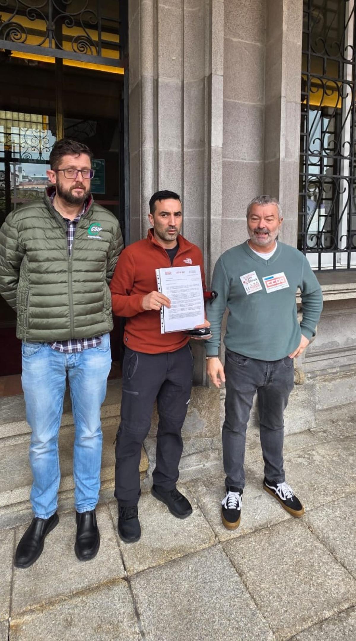 CCOO, UGT e CSIF mobilízanse en defensa dos dereitos do persoal do sector público en Coruña, Lugo, Ourense e Pontevedra