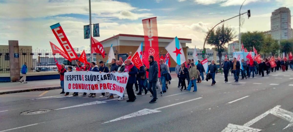 Manifestación na Coruña como protesta ante a nula negociación do convenio colectivo de transporte de viaxeiros